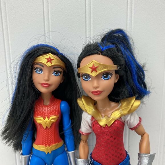 2 Mattel DC Comics Super Hero Girls Wonder Woman 12" Action Figure Doll 2015-16 - Picture 4 of 4